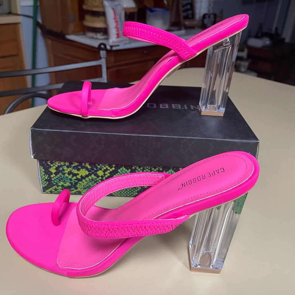 Cape Robbin Pink Heels Size 11 Macaroon style. Clear heel. 4.5 inch heel. NWOT